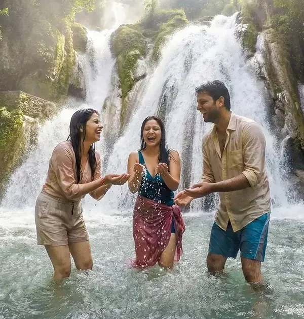 Weekend getaway to Mussoorie with scenic hills, Mall Road, and sightseeing attractions